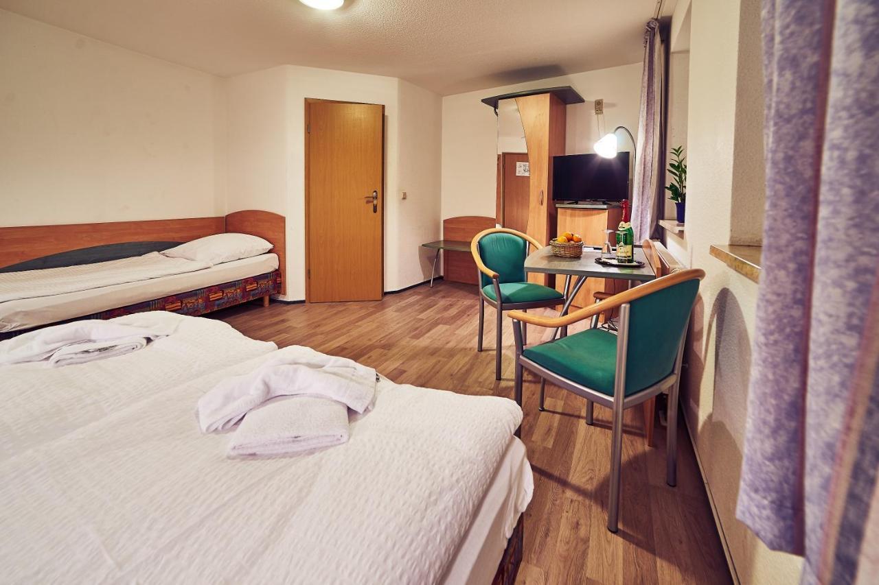 Gasthof Zum Baren Hotell Gernrode  Eksteriør bilde