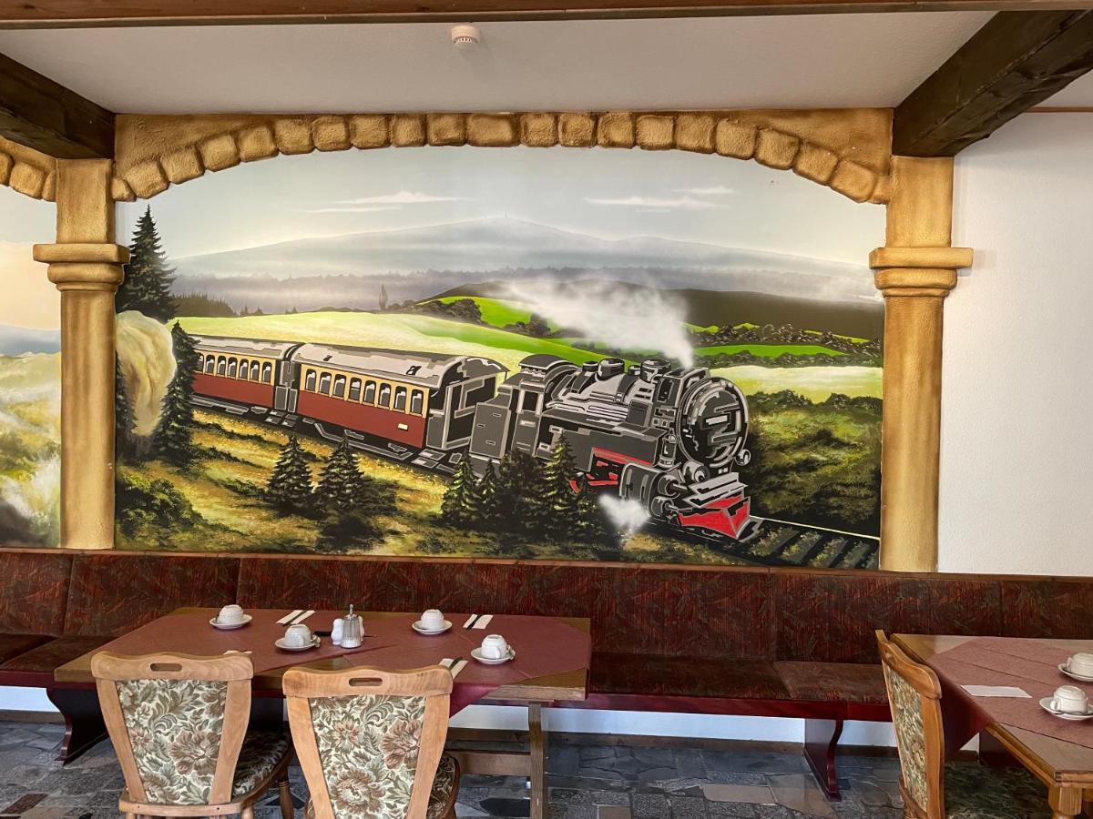 Gasthof Zum Baren Hotell Gernrode  Eksteriør bilde