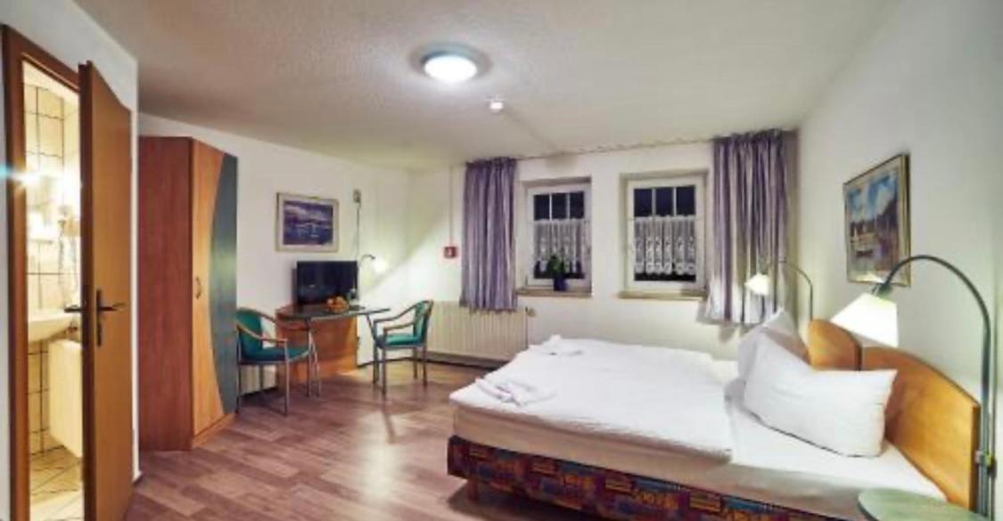 Gasthof Zum Baren Hotell Gernrode  Eksteriør bilde